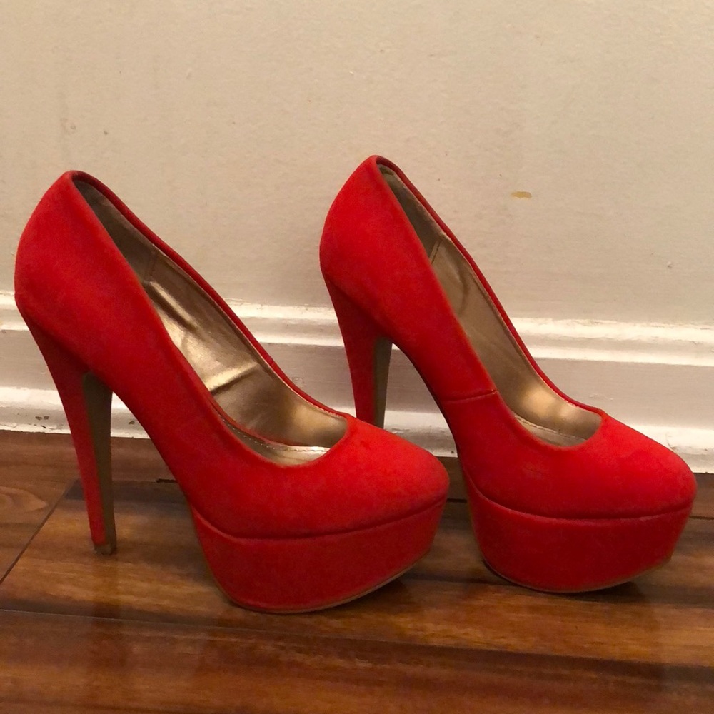 Can no longer walk in heels